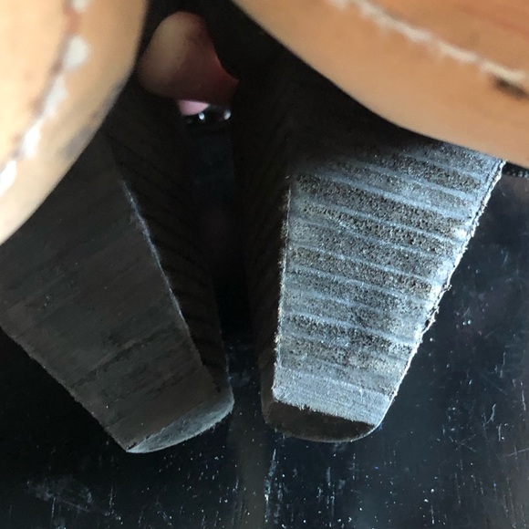 Vince Camuto Evel Gladiator Black Leather Strappy Cone Heel Caged Sandal 8.5 - Picture 8 of 12